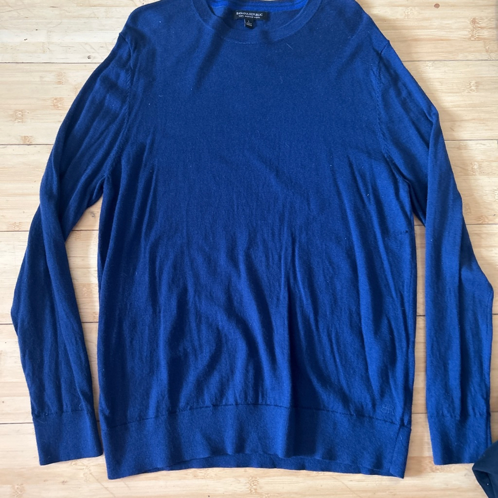 Banana republic merino wool top